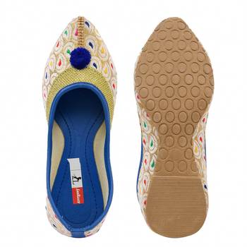 Cotton Punjabi Jutti For Women 5