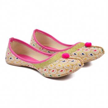 Cotton Punjabi Jutti For Women 4