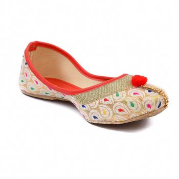 Cotton Punjabi Jutti For Women 2