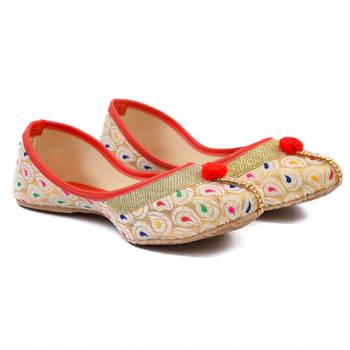 Cotton Punjabi Jutti For Women 3