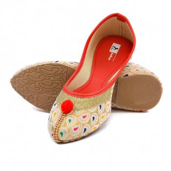 Cotton Punjabi Jutti For Women 4