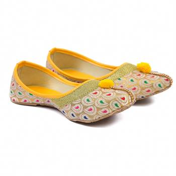 Cotton Punjabi Jutti For Women 4