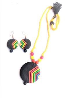 RozMili Handmade Black terracotta-jewelry pendant set