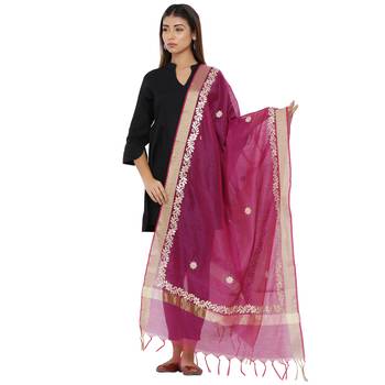 Magenta Cotton Silk Gota Patti Dupatta 1