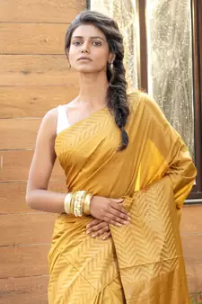 MUSTARD Cotton Blended Saree with Blouse Piece