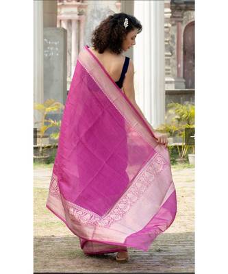 magenta Banarsi Linen Saree with blouse piece 3