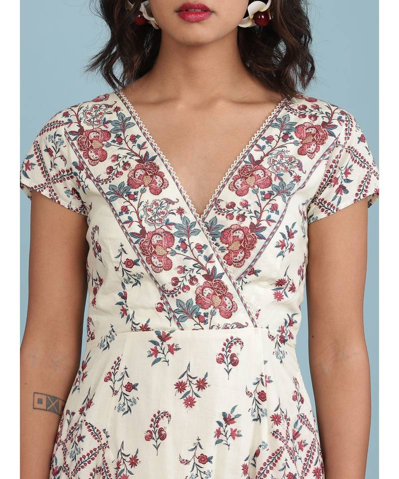 Off White Floral Print Maxi Dress