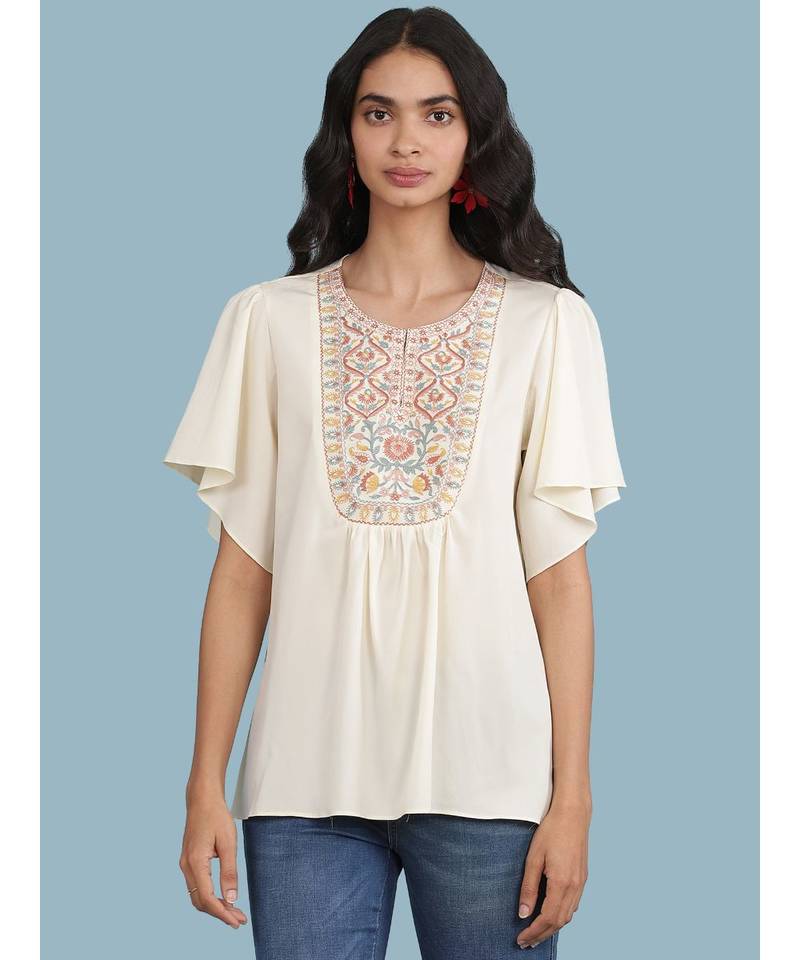 Round Embroidered Neck Short Sleeve Top