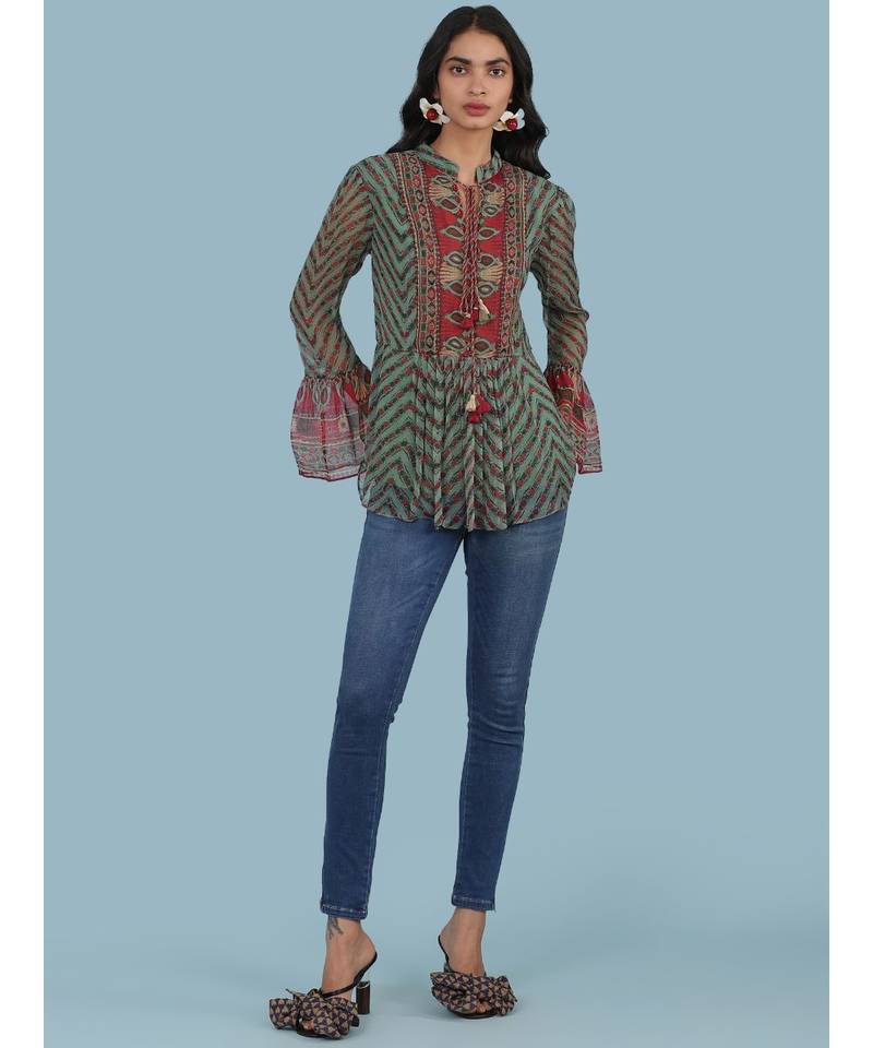 Green Geometric Print Full Sleeve Top