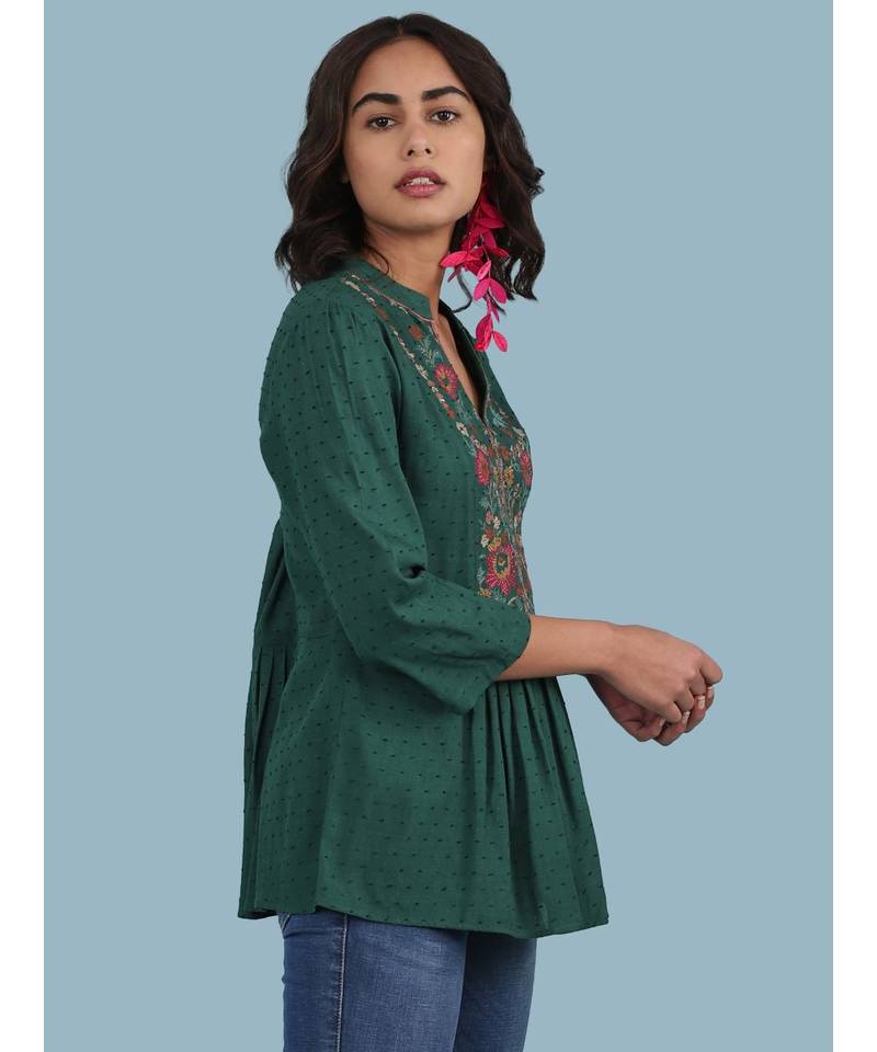 Green Embroidered 3/4 Sleeve Top
