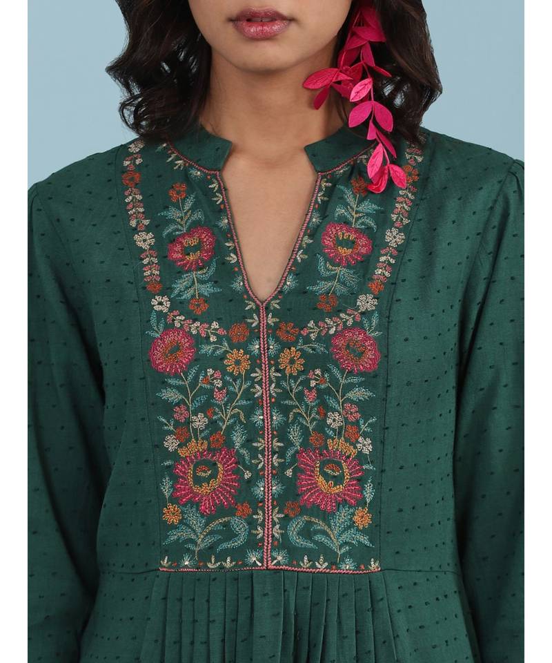 Green Embroidered 3/4 Sleeve Top