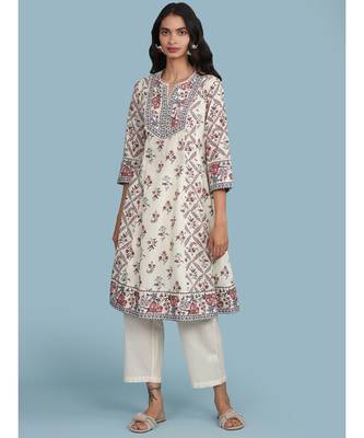 Off White Floral Print Kurta 1
