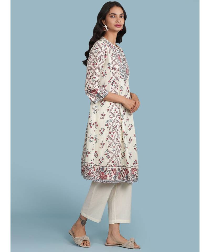Off White Floral Print Kurta