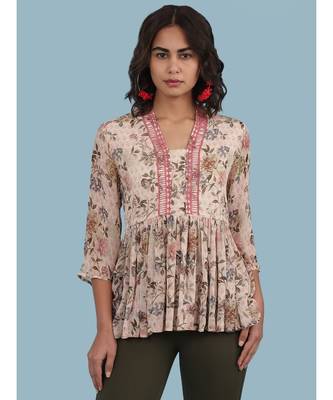 Baby Pink Floral Print 3/4 Sleeve Kurti 1