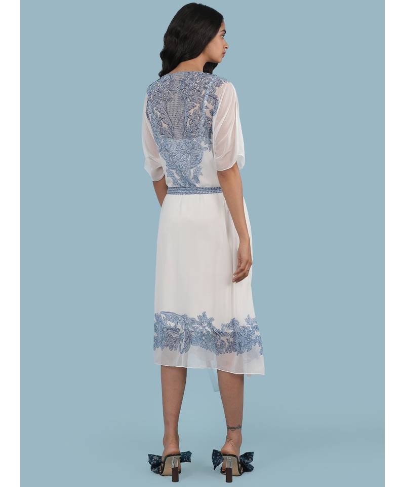 White Embroidered Kaftan