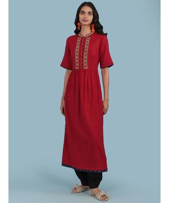 Red Embroidered Cotton Short Sleeve Kurta 1