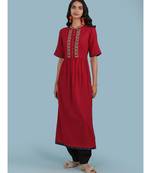 Red Embroidered Cotton Short Sleeve Kurta