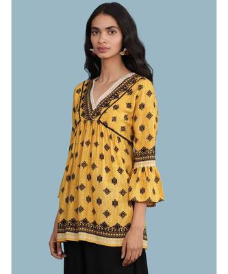 Yellow Printed 3/4 Sleeve Kurti 2