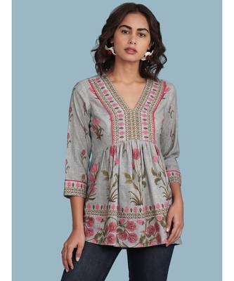 Grey Floral Print Cotton 3/4 Sleeve Kurti 1