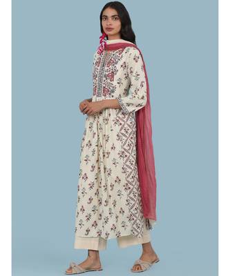 Off White Floral Print Kurta With Pant And Dupatta 2
