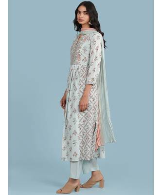 Powder Green Floral Print Kurta With Pant And Dupatta 2
