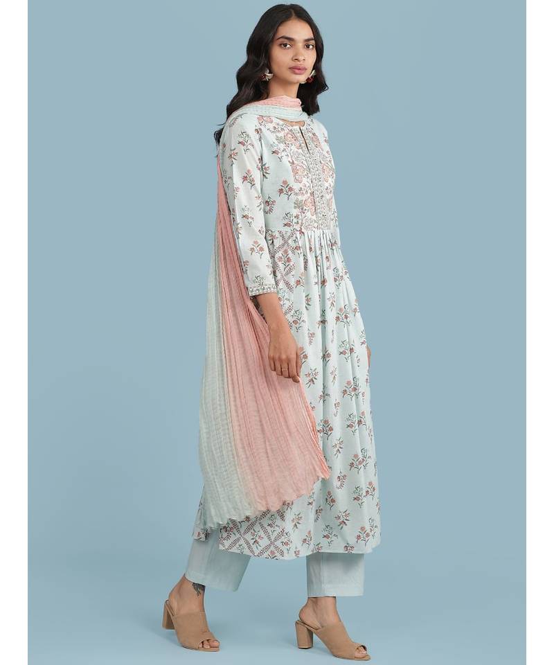 Powder Green Floral Print Kurta With Pant And Dupatta