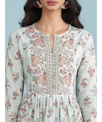 Powder Green Floral Print Kurta With Pant And Dupatta 6