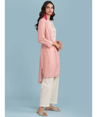 Pink Embroidered 3/4 Sleeve Kurta With Pant 3