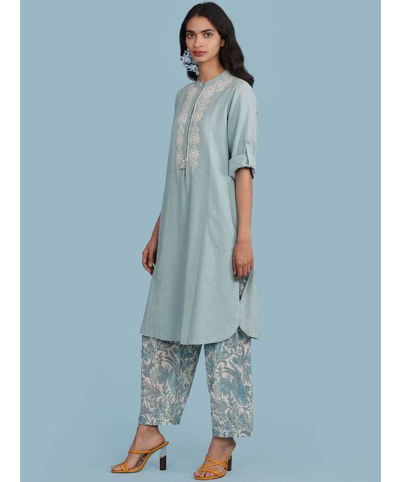 Ice Blue Embroidered 3/4 Sleeve Kurta With Printed Pants