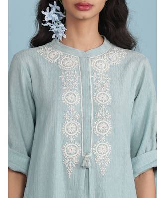 Ice Blue Embroidered 3/4 Sleeve Kurta With Printed Pants 5