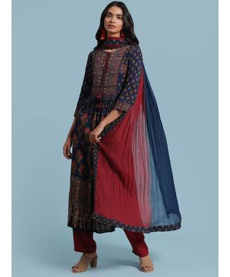Navy Blue Floral Print Kurta With Pant And Dupatta 2