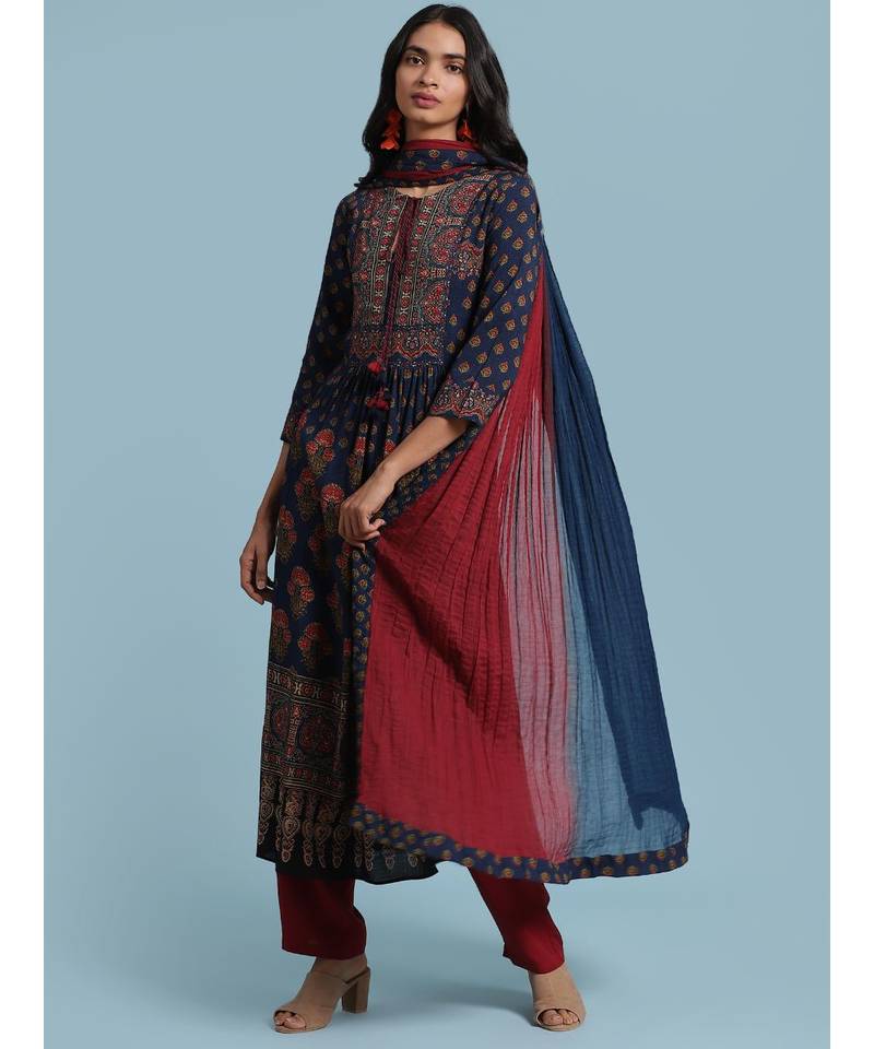 Navy Blue Floral Print Kurta With Pant And Dupatta