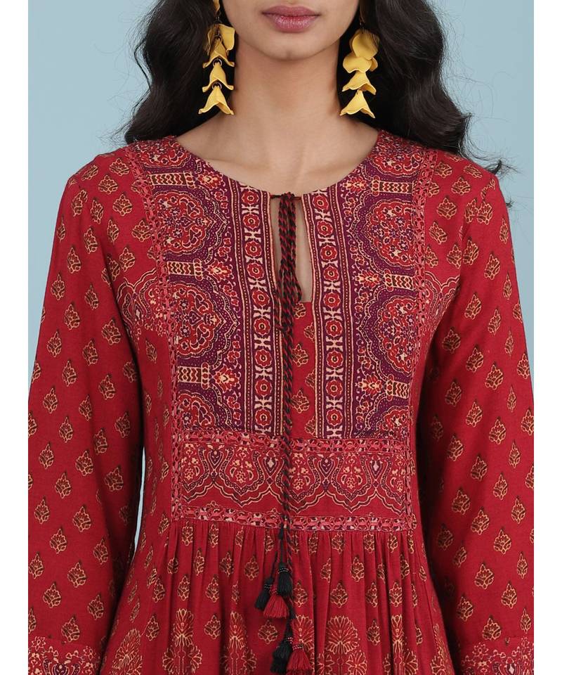 Red Floral Print Kruta With Pant And Dupatta