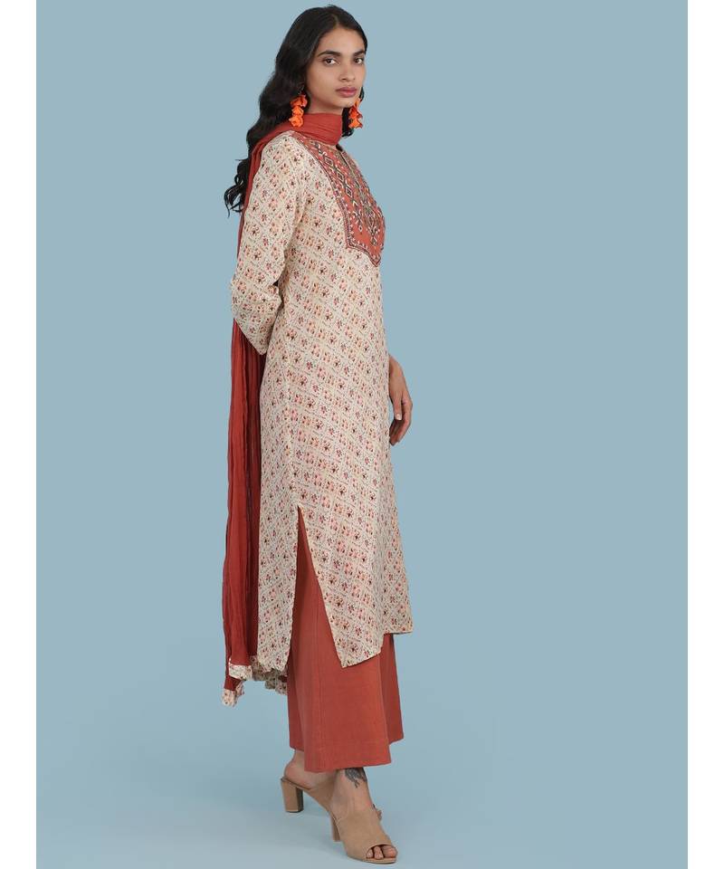 Ecru Floral Print 3/4 Sleeve Kurta With Pant And Dupatta