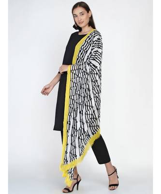 black cotton flex set of straight kurta with lace insert at sleeve and straight pants whith dupatta 4