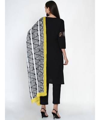 black cotton flex set of straight kurta with lace insert at sleeve and straight pants whith dupatta 5