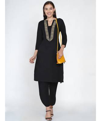 black cotton flex set of petal pants and straight kurta with jacquard lace at neck 6