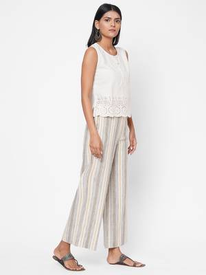 Schiffli-embroidered crop top 3