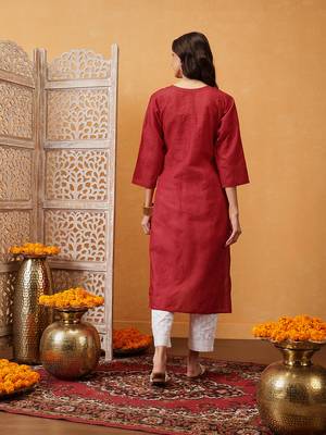 Hand Embroidered Red Cotton Lucknow Chikan Indian Women Kurta 3