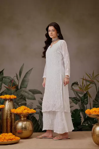 Hand Embroidered White Faux Georgette Lucknow Chikankari Kurta With Slip For Women