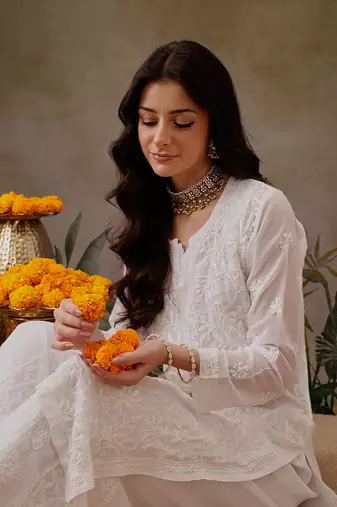 Hand Embroidered White Faux Georgette Lucknow Chikankari Kurta With Slip For Women