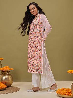 Hand Embroidered White Faux Georgette Lucknow Chikankari Women Kurta With Slip 3