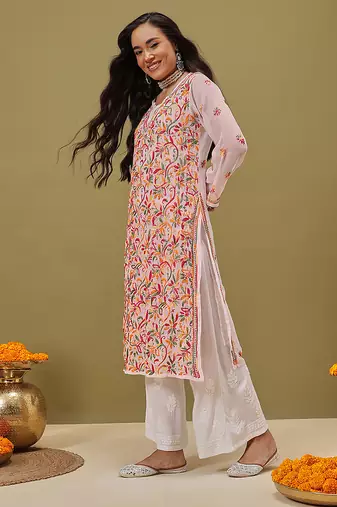 Hand Embroidered White Faux Georgette Lucknow Chikankari Women Kurta With Slip