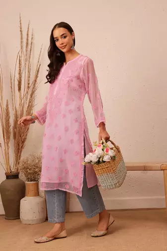 Hand Embroidered Pink Faux Georgette Lucknowi Chikankari Women Kurta With Slip