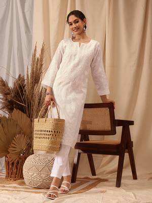 Hand Embroidered White Cotton Lucknowi Chikankari Women Kurta 5