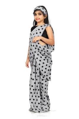 Kids Grey Readymade Saree And Black Blouse For Girls  2