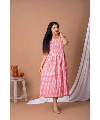 En Vogue Ikat Dress With Smoking 2