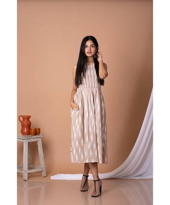 En Vogue Ikat Dress With Smoking 1