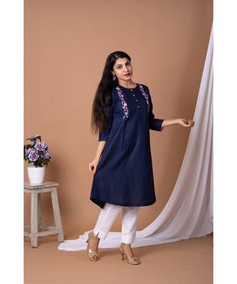 En Vogue Embroidered Kurta With Roll Up Sleeve 2