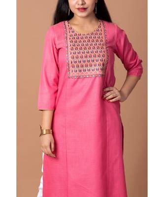 En Vogue Embroidered Kurta With Princess Cut 5